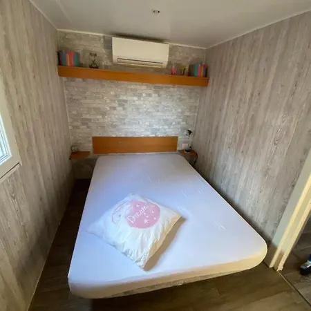 Campeggio Camping Oasis Village 5* *